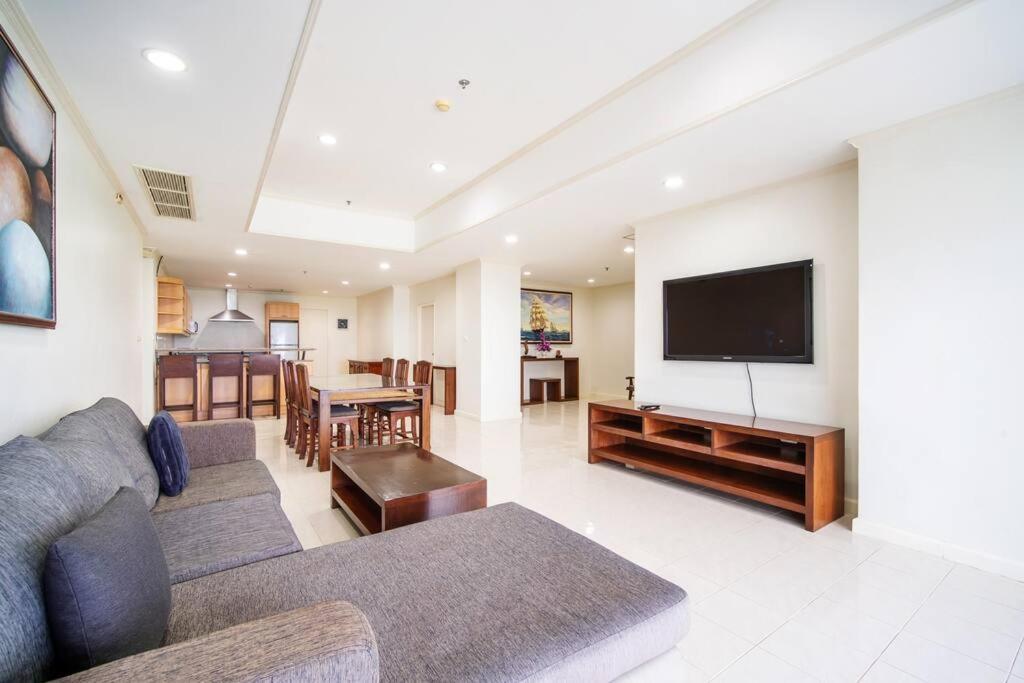 Patong Tower Superior Seaview 3Br- 2301 Apartment Exterior photo