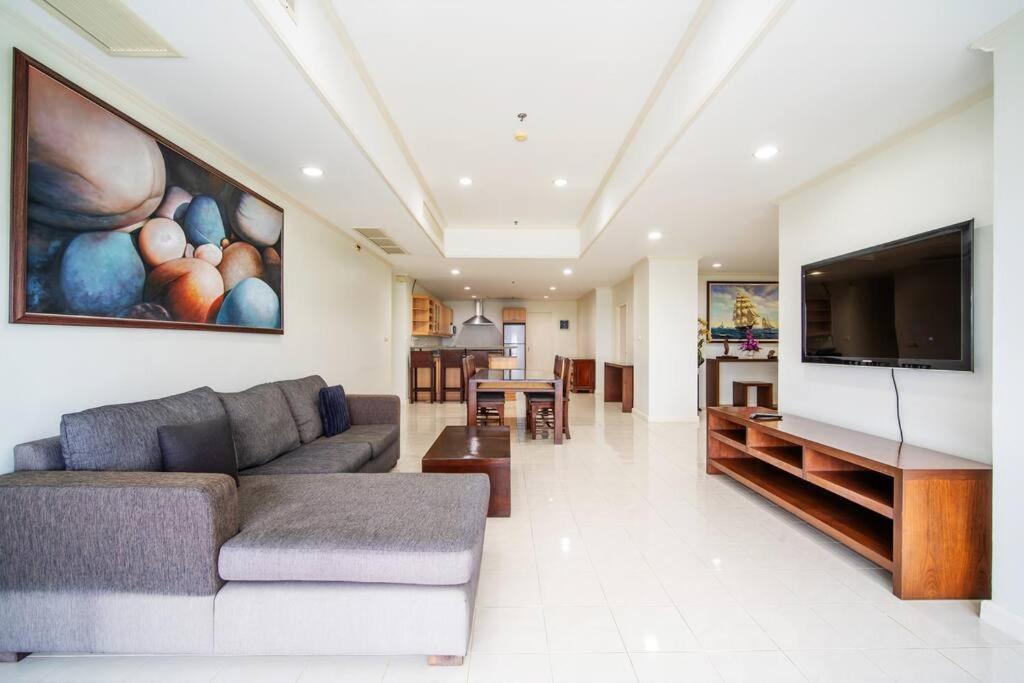 Patong Tower Superior Seaview 3Br- 2301 Apartment Exterior photo
